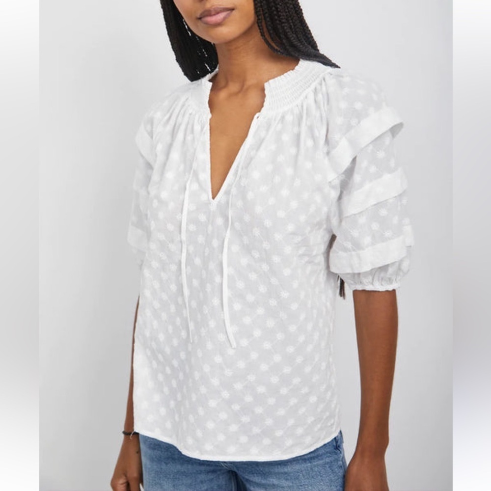 NWT Rails Paris Embroidered Top Daisies White Size Large